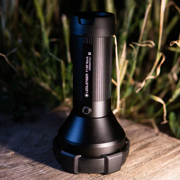 Светодиодный ручной фонарь Ledlenser P18R Work аккумуляторный - фото Led Lenser (Лед Ленсер)