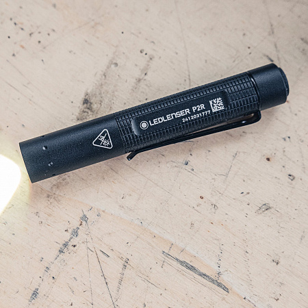 Cветодиодный ручной фонарь Ledlenser P2R New аккумуляторный/батарейки - фото Led Lenser (Лед Ленсер)