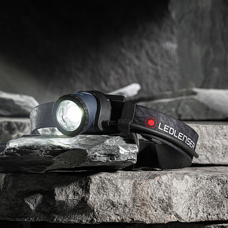 Светодиодный налобный фонарь Ledlenser H8R с 2-мя аккумуляторами - фото Led Lenser (Лед Ленсер)