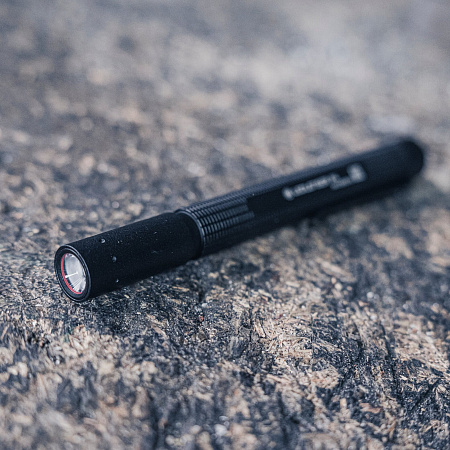 Cветодиодный ручной фонарь Ledlenser P4 New на батарейках - фото Led Lenser (Лед Ленсер)