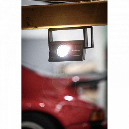 Cветодиодный фонарь прожектор Ledlenser iF4R аккумуляторный - фото Led Lenser (Лед Ленсер)