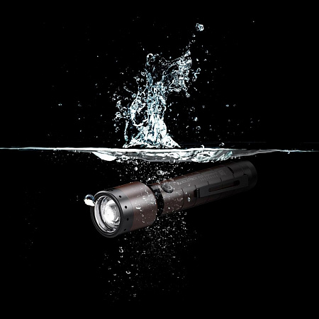 Cветодиодный фонарь Ledlenser P6R Signature аккумуляторный - фото Led Lenser (Лед Ленсер)