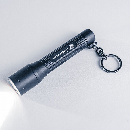 Cветодиодный ручной фонарь Ledlenser P3 New на батарейках - фото Led Lenser (Лед Ленсер)