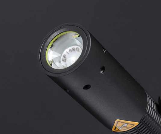 Светодиодный фонарь Ledlenser P2R Work аккумуляторный - фото Led Lenser (Лед Ленсер)