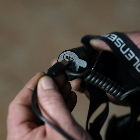 Светодиодный налобный фонарь Ledlenser H7R новинка 2026 года - фото Led Lenser (Лед Ленсер)